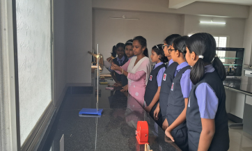 Physics Lab Cover img